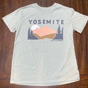Women’s small Yosemite t-shirt